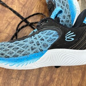 UA Curry Flow 9‎ Sesame Street Viral Blue/Black/White Sz 10 M/11.5 W